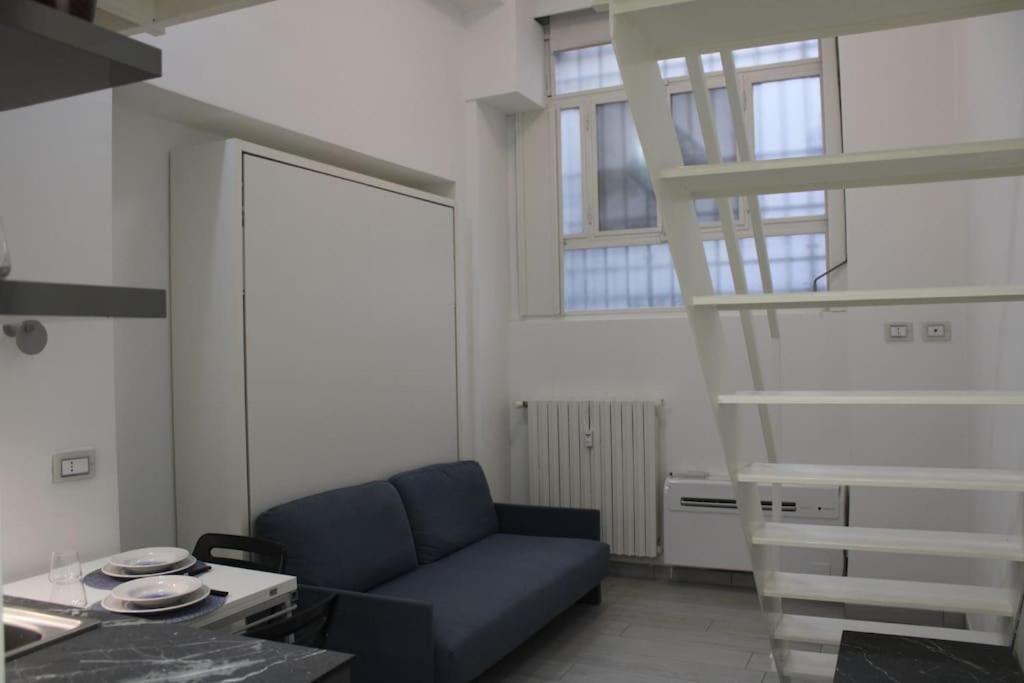 Ferienwohnung Piccolo Loft A Due Passi Dal Castello Mailand Exterior foto